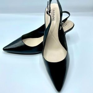 Leather Sling back pumps